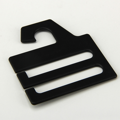 Siyah PS Kanca Ekran Plastik Kravat Askıları 6.1X7.4CM Özel Logo Kabul